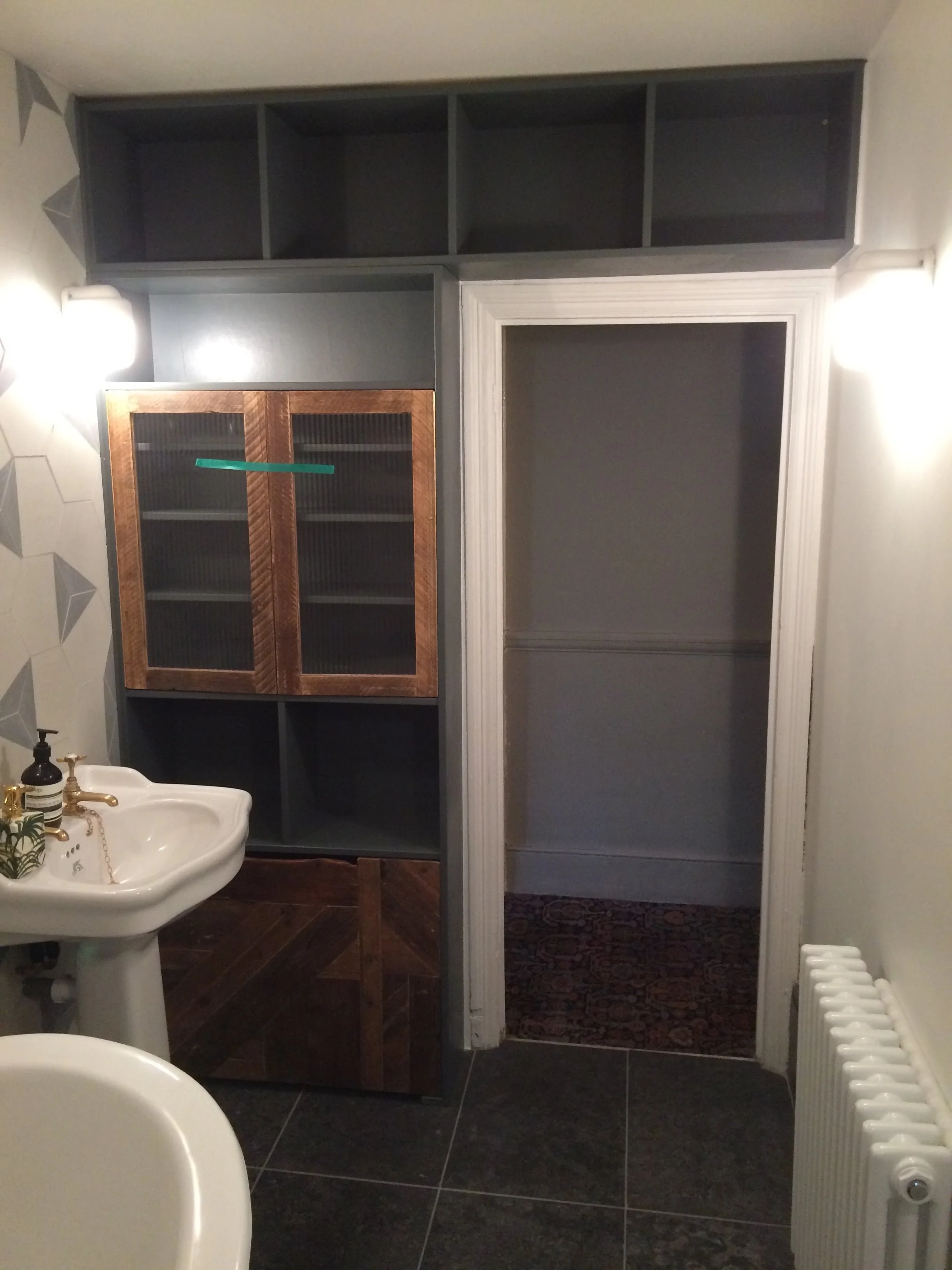 Bathroom-tidy-MGC1.jpg
