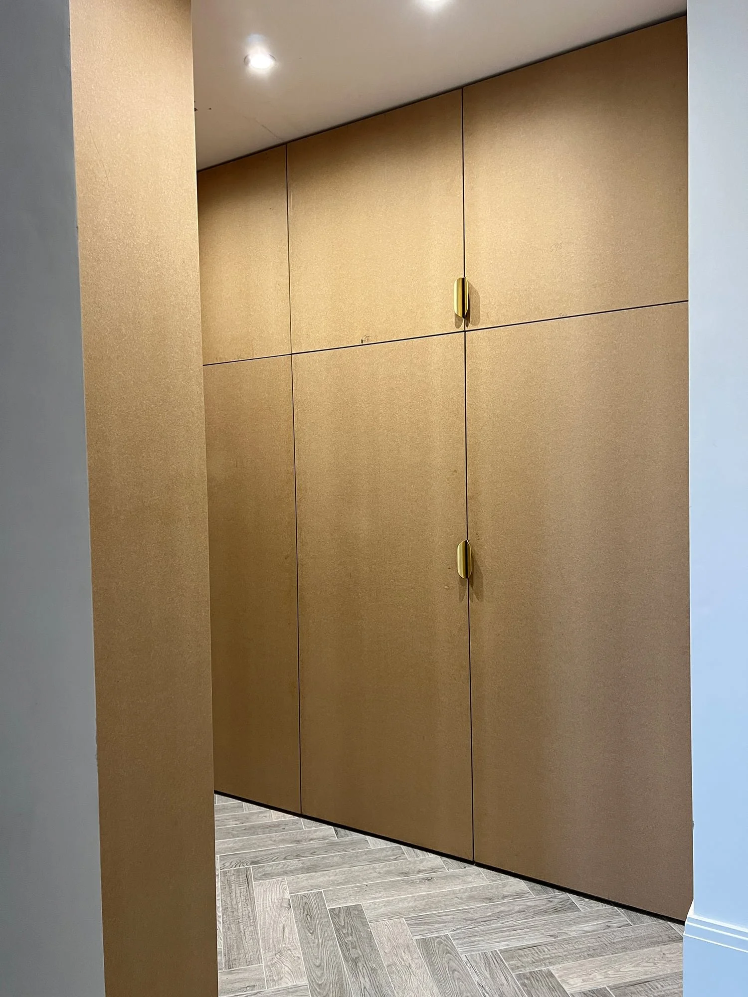 Wardrobe-Storage-Cabinetry-04.jpg