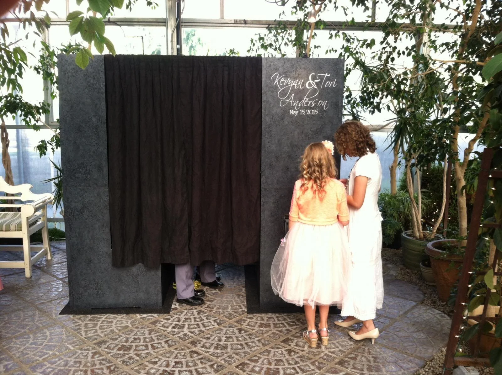 Utah Wedding Photo Booth.