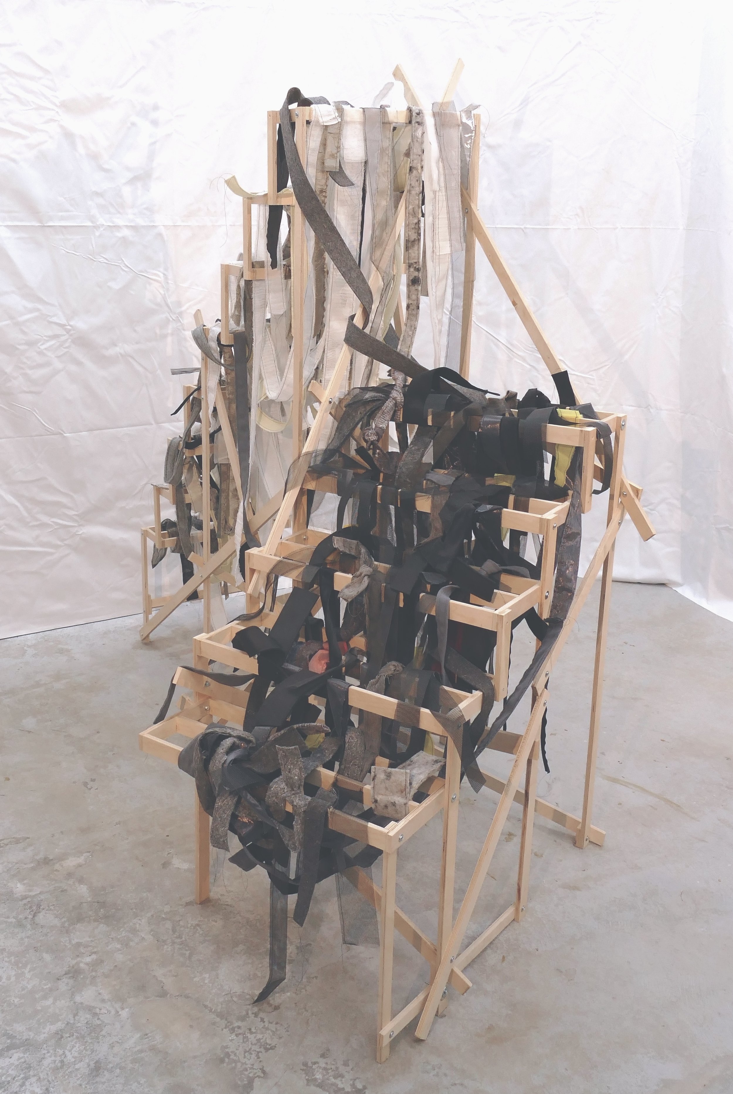 GHOST DEVICE (RT).JPG