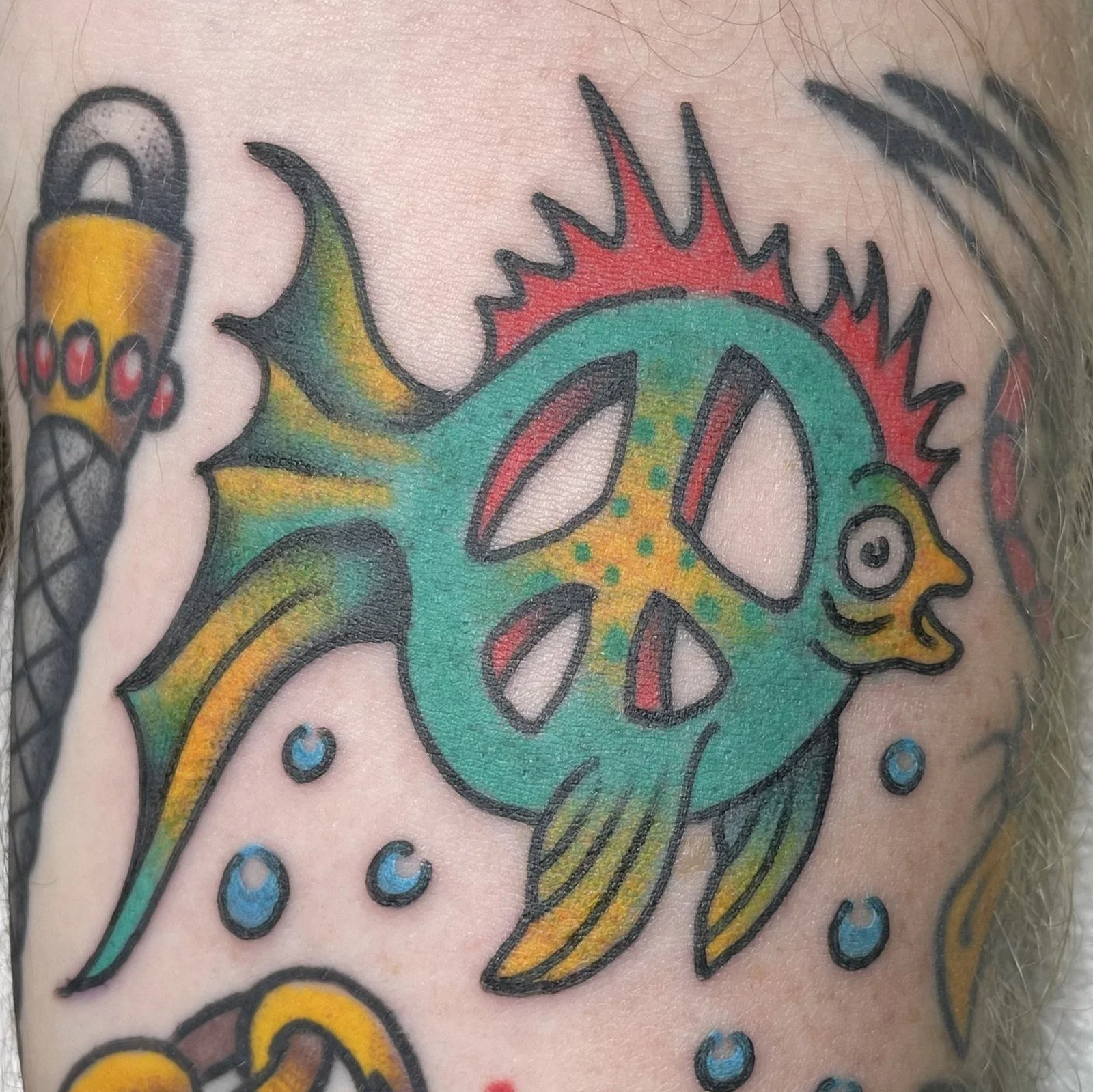 Tim Huck
Traditional peace sign fish