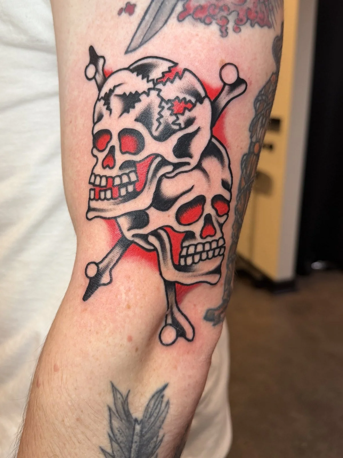 Nick Freidline
Traditional skulls and dagger