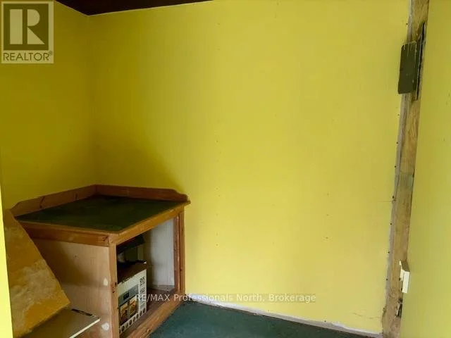 x14102094_18.jpg