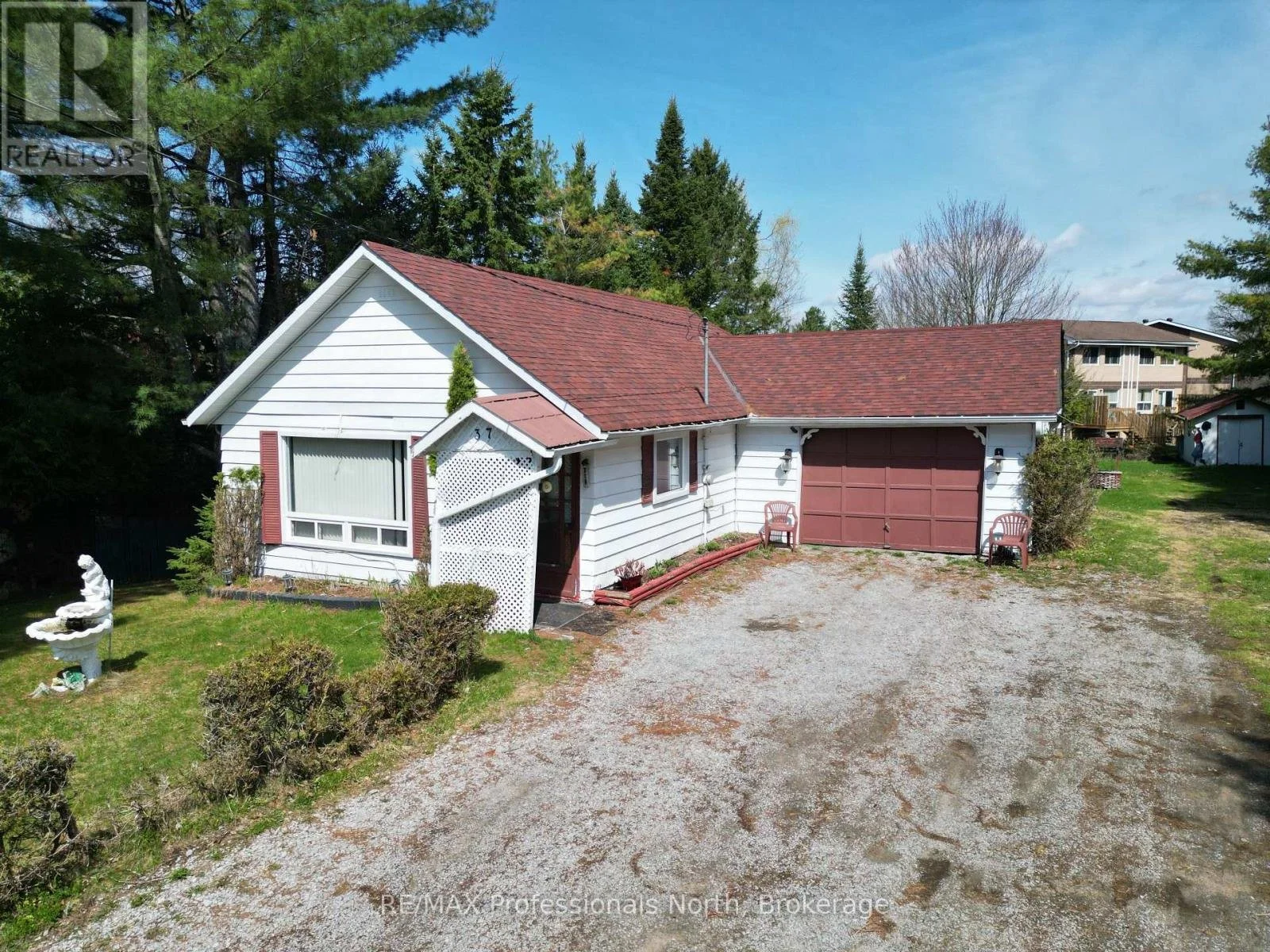 37 Prince Street, Minden Hills | $375,000