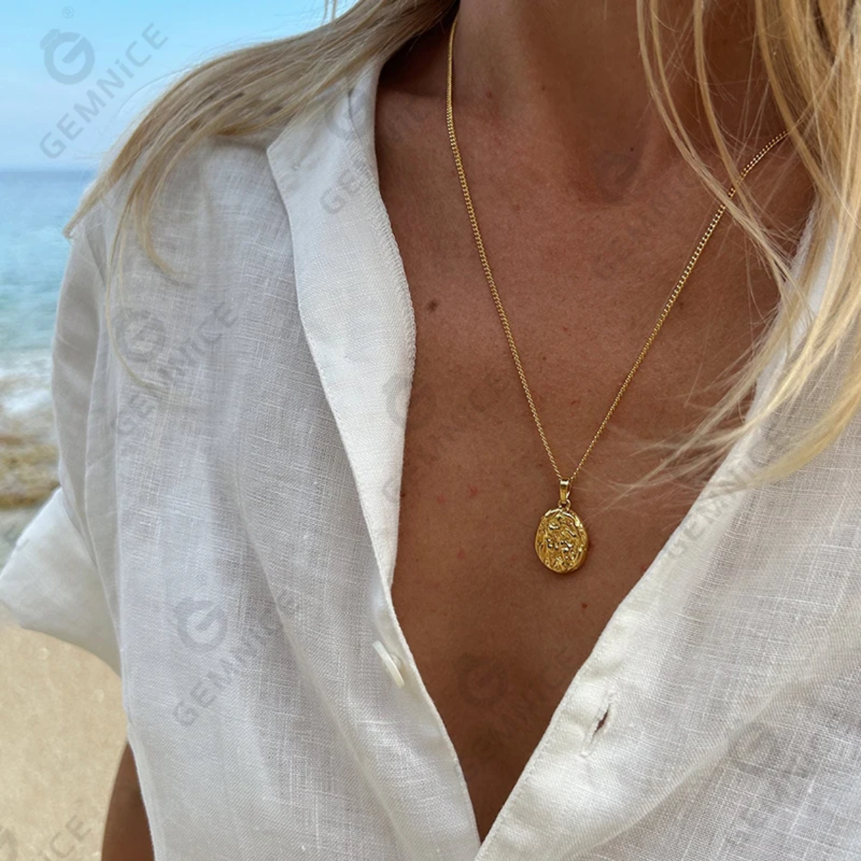 The Heritage Coin Pendant Necklace