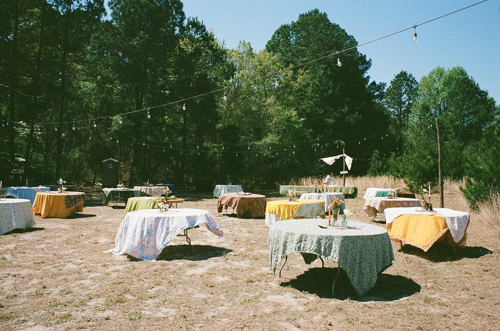 AnnieAustinPhoto_East-Texas-Wedding_Film-Photography_03.jpg