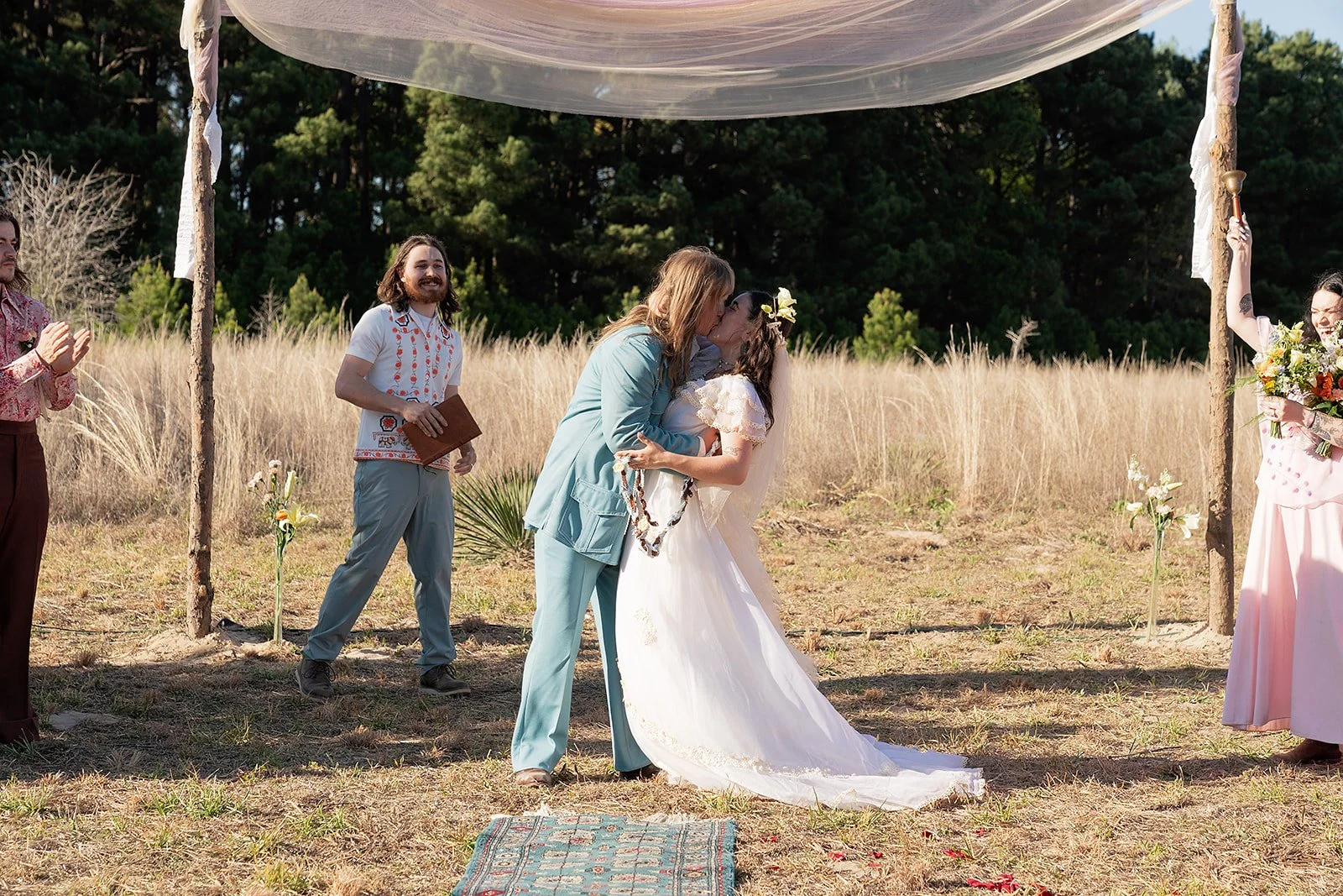 AnnieAustinPhoto_East-Texas-Wedding_Festival-style-ceremony_22.jpg