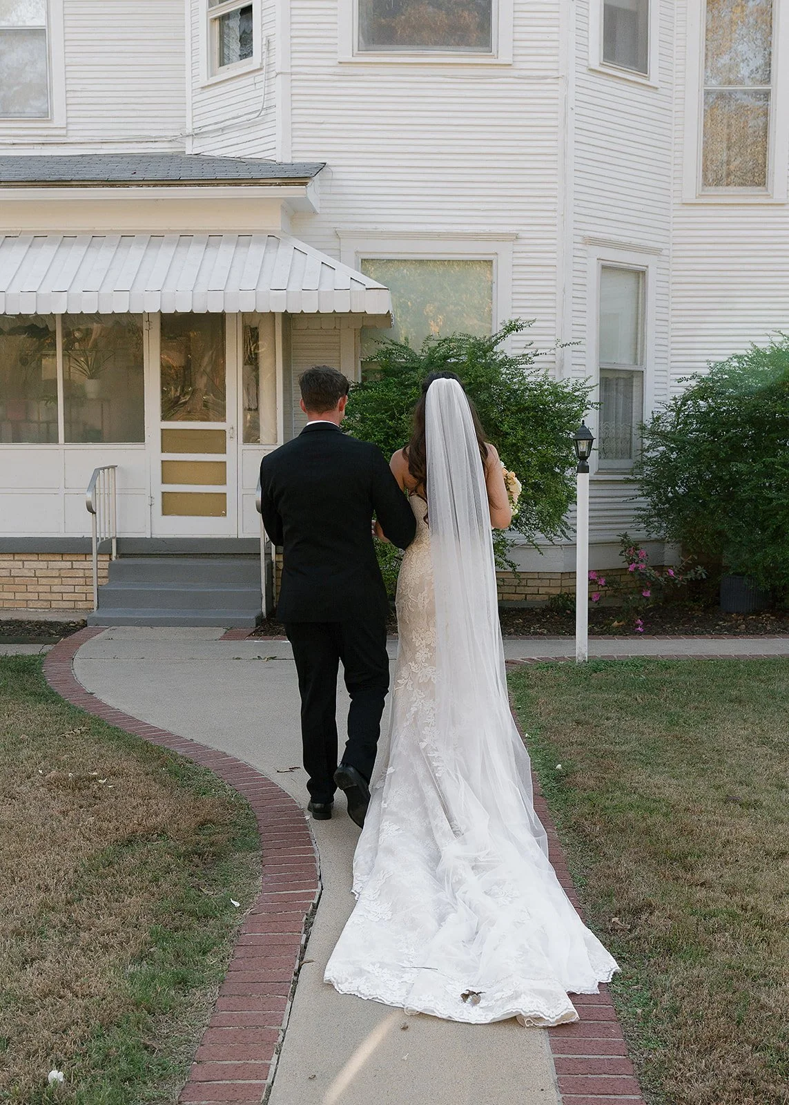 AnnieAustinPhoto_Oaklea-Mansion-Wedding_Documentary-film-photography_20.jpg