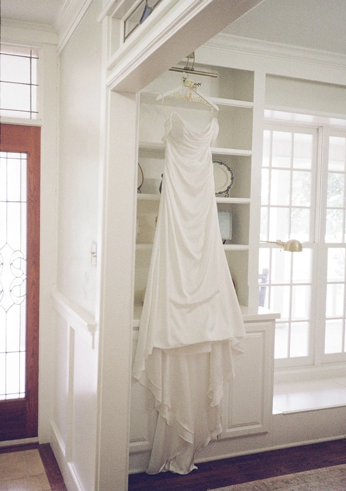 AnnieAustinPhoto_DFW-Wedding-Photography_on-analog-film_01.jpg
