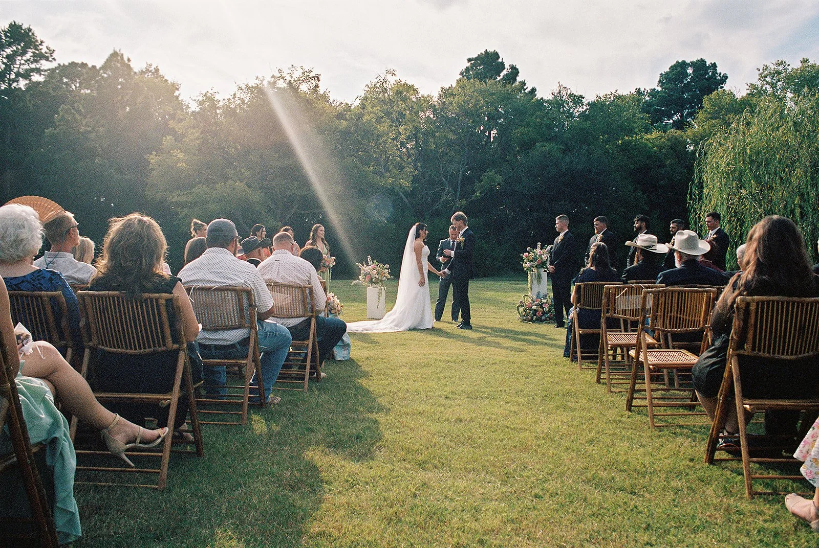 AnnieAustinPhoto_Briar-Rose-Wedding_film-photography_07.jpg