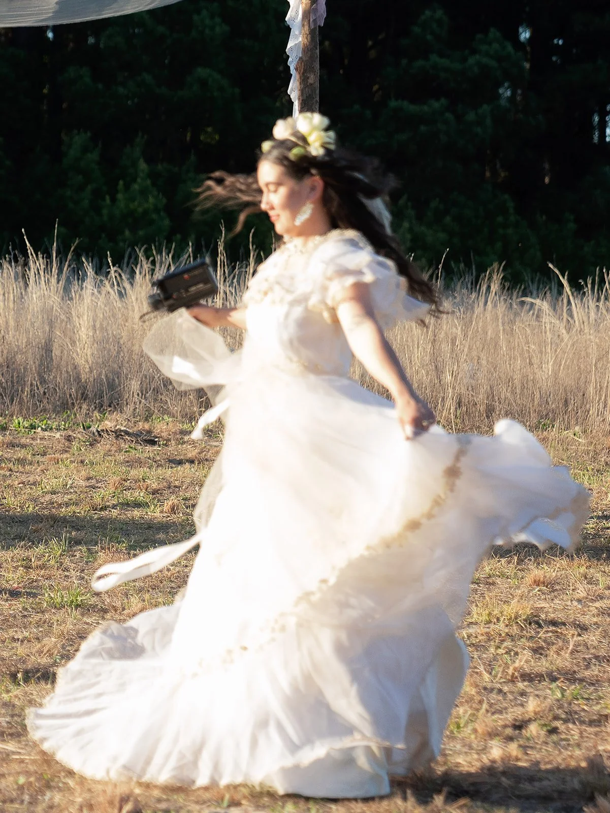 AnnieAustinPhoto_East-Texas-Documentary-Wedding_1970_s-style_31.jpg