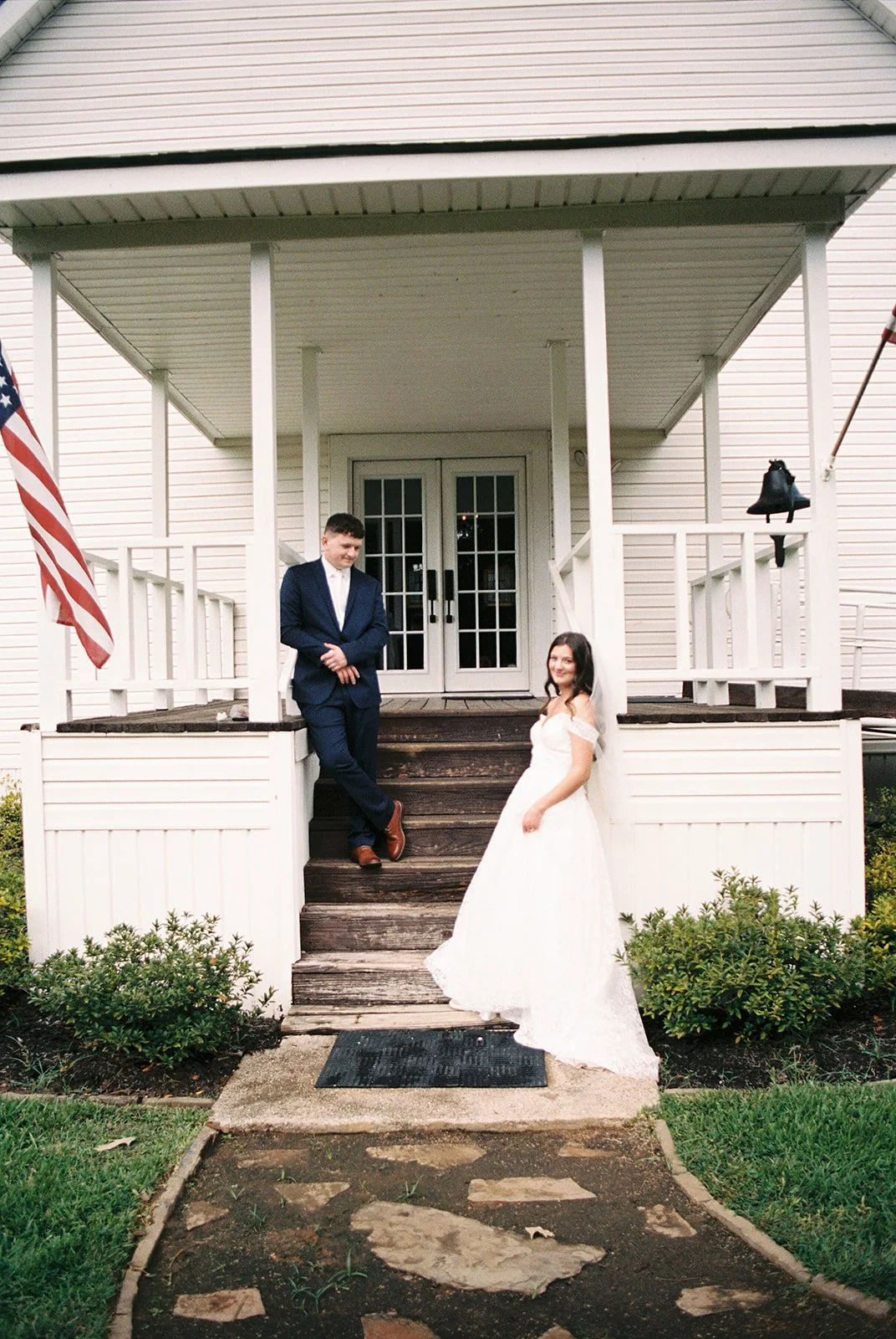 AnnieAustinPhoto_Tyler-Texas-Wedding_on-35mm-film_14.jpg