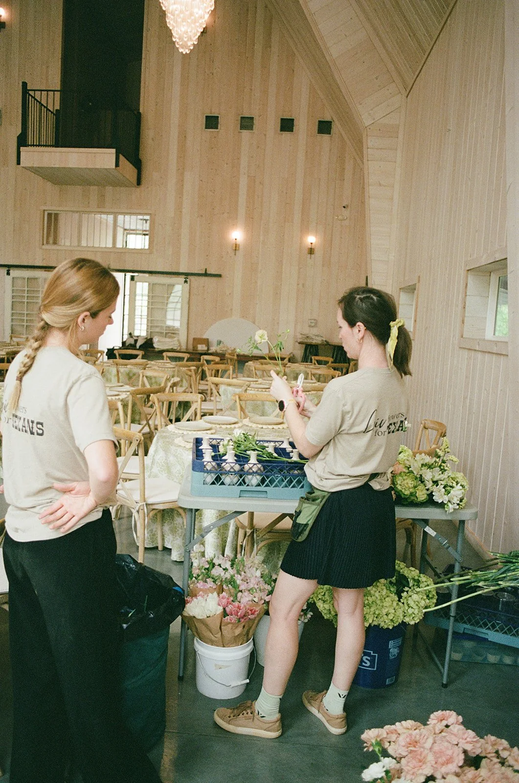 AnnieAustinPhoto_Texas-Florist-Branding-Photography_emily-kay-florist_12.jpg