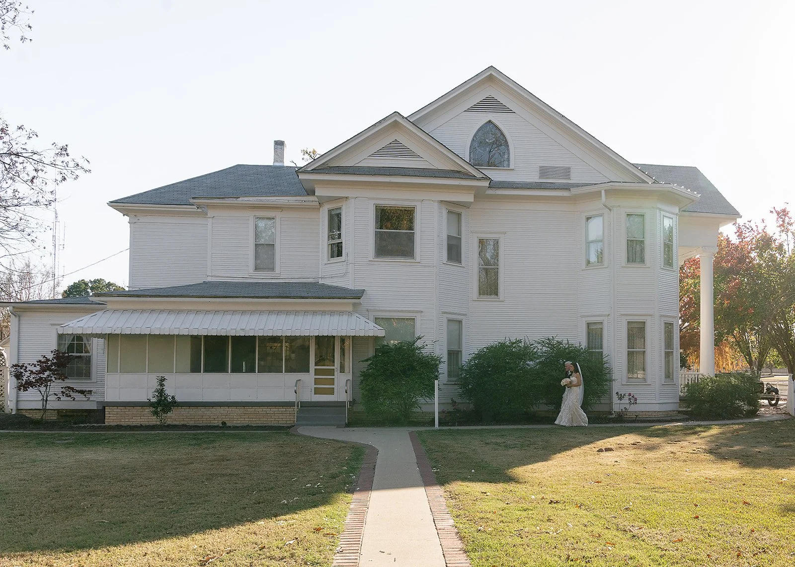 AnnieAustinPhoto_Oaklea-Mansion_a_w-ceremony-66_pt(11557727237).jpg