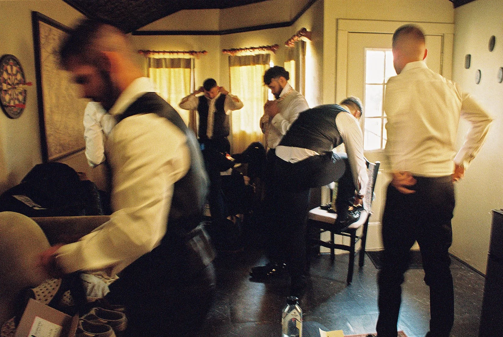 AnnieAustinPhoto_Briar-Rose-Wedding_film-photography_18.jpg
