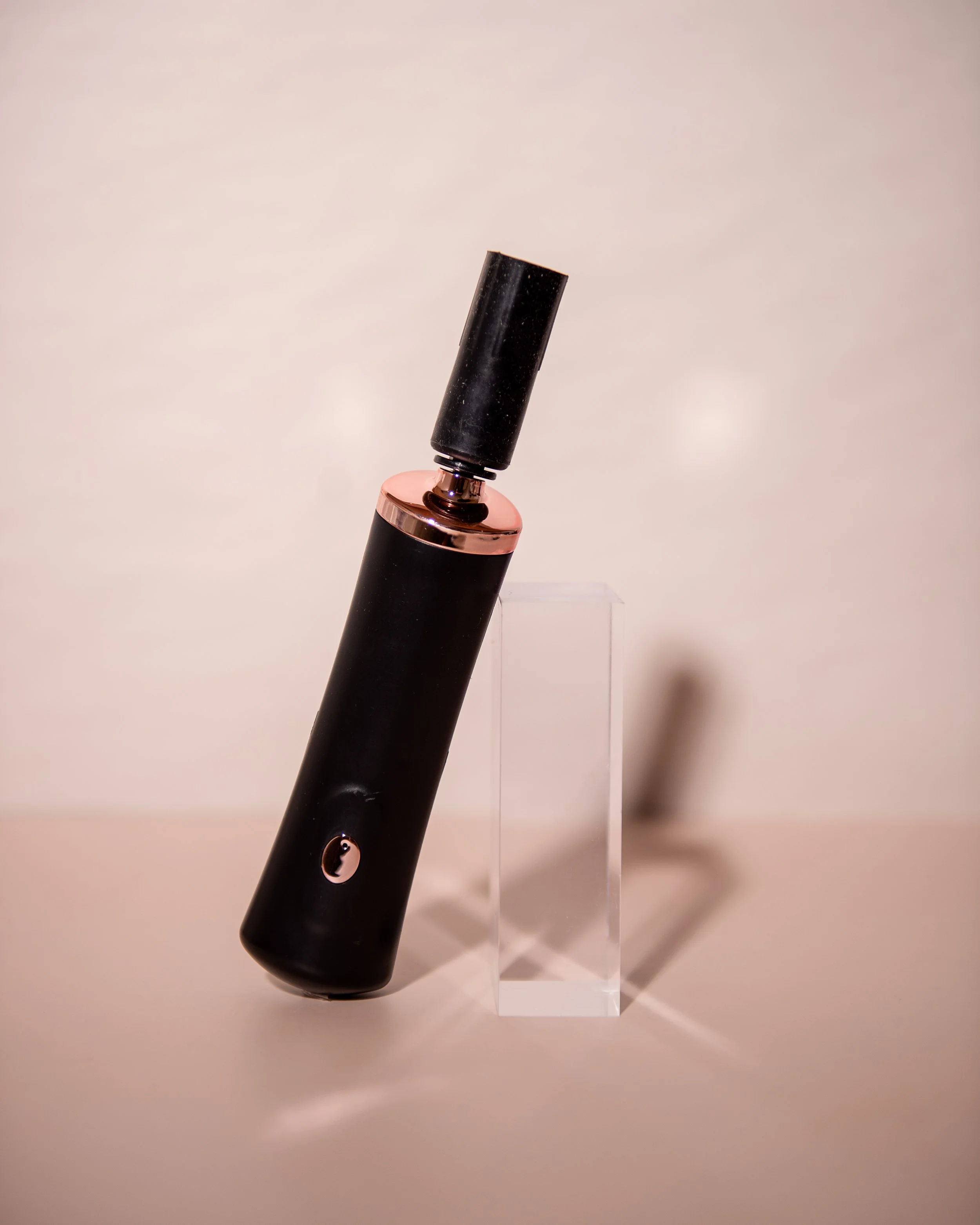 Glue Shaker