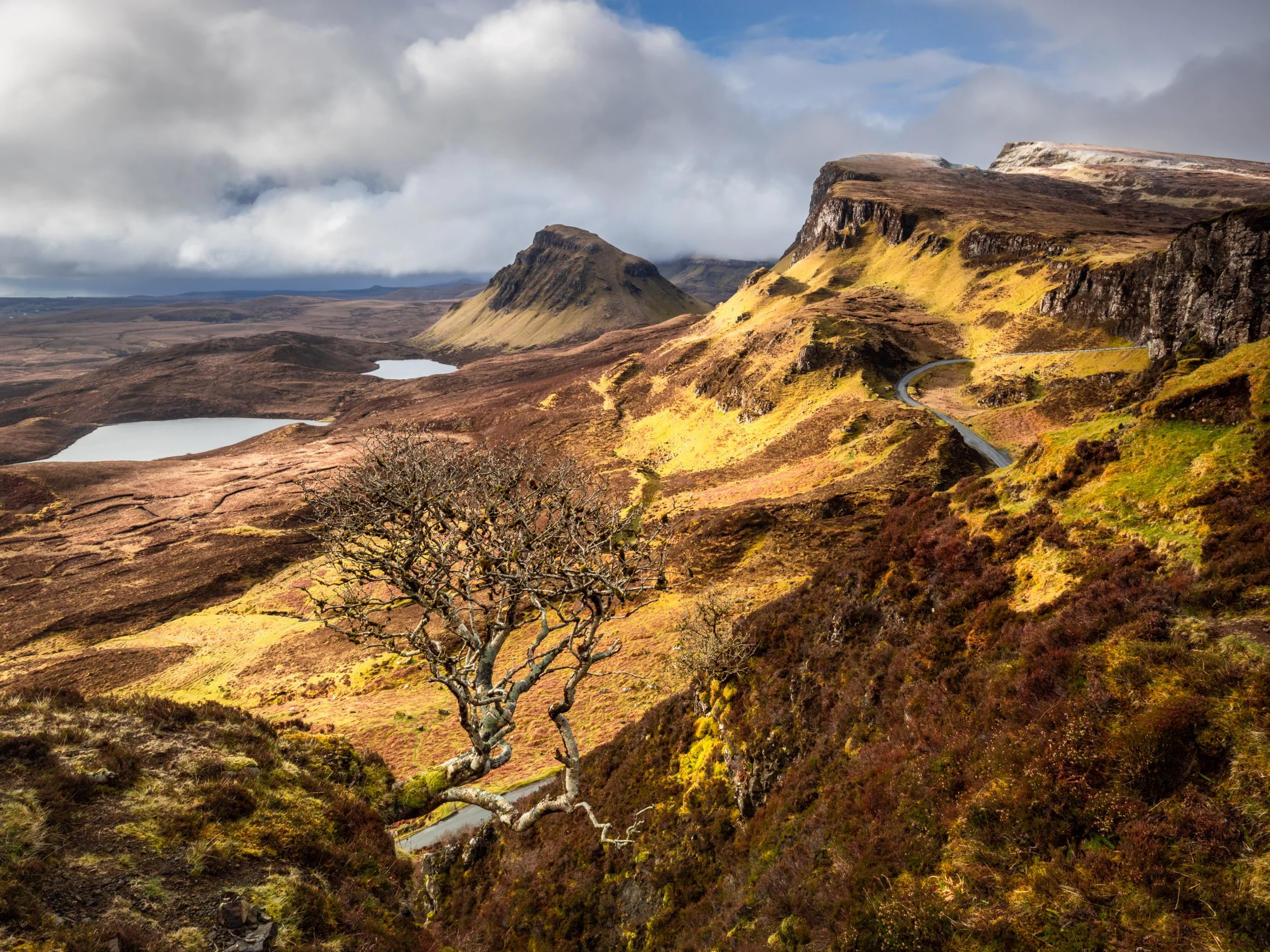 scotland-landscape-skye-quairang.jpg