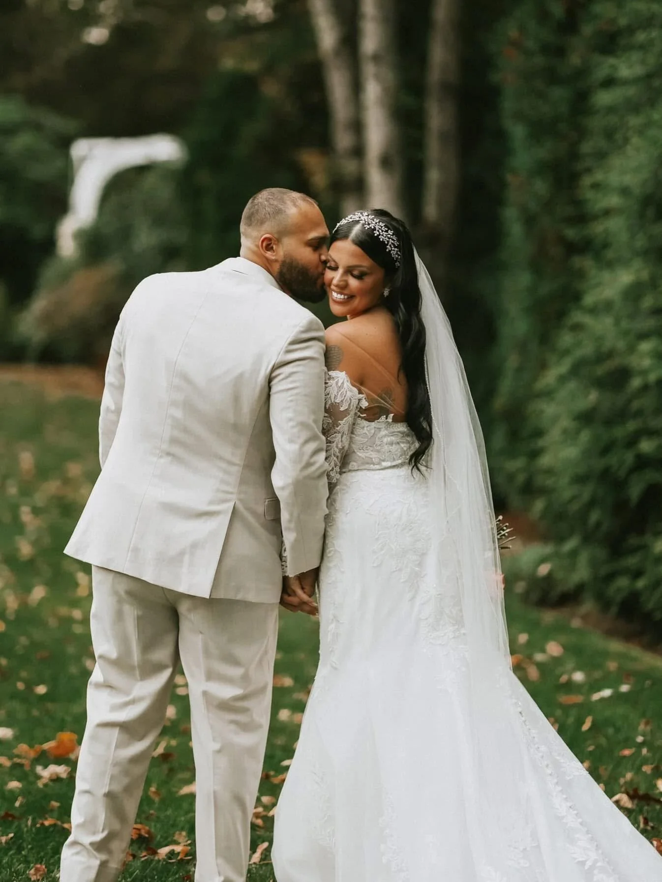 Married for 3 years is CRAZYYYY lol 
But Happy Anniversary to the most amazing supportive husband a girl could ask for ! Thank you for always pumping my gas, killing all the spiders, spoiling the pups, driving me way too far for all the iced coffees,