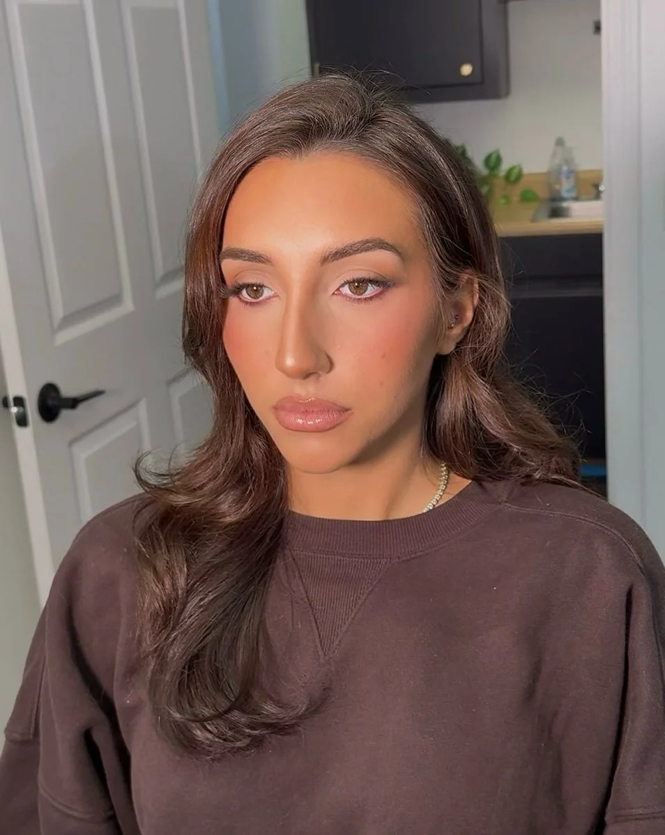 Warm tones + her eyes 🙌🏼

#makeupartist #fallmakeup #mua #softglam #fyp