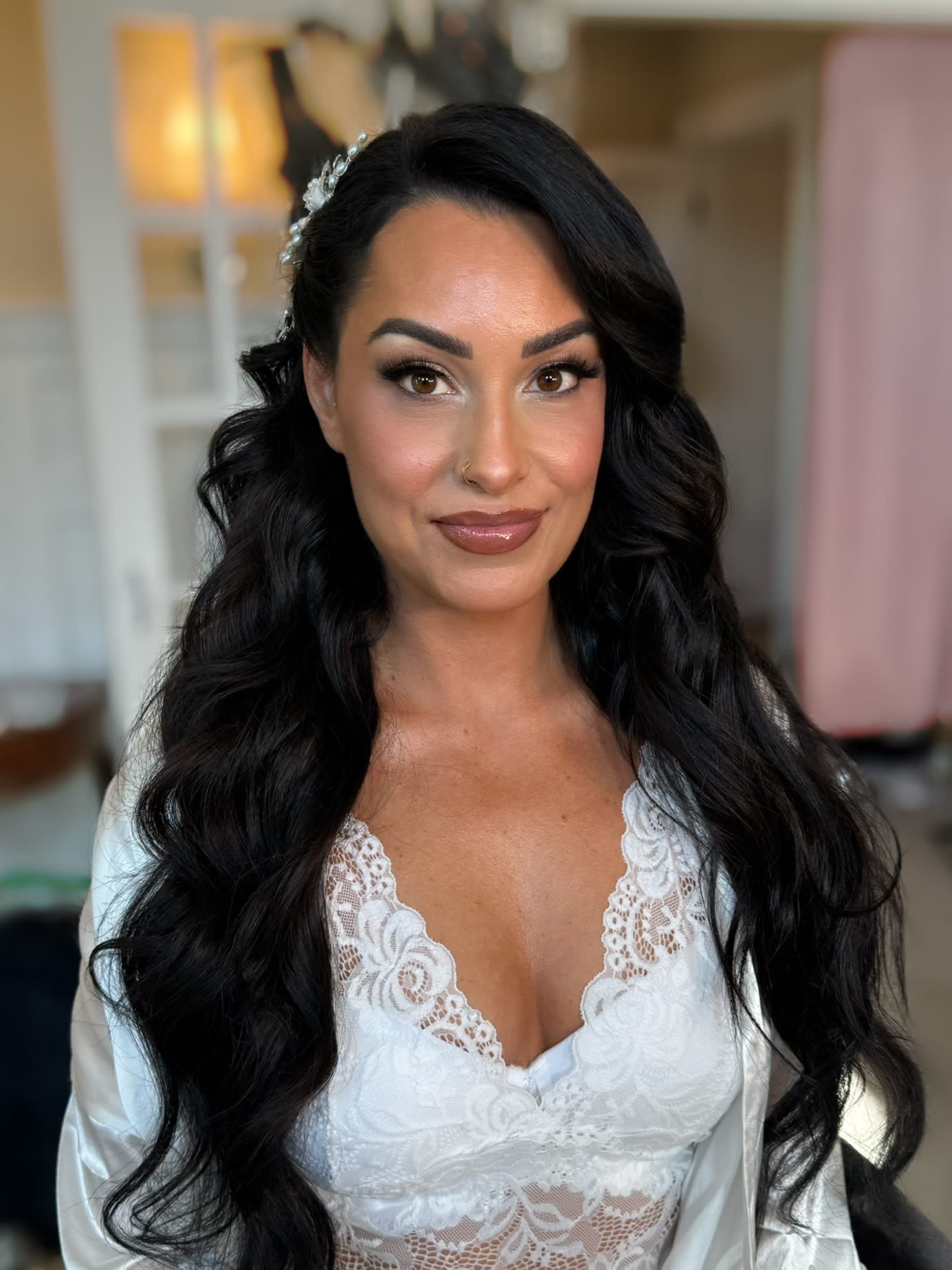 Kimberly Sostre, Artistry by Kimmi, Rhode Island bridal makeup artist, luxury full glam bridal makeup, flawless skin, timeless wedding makeup