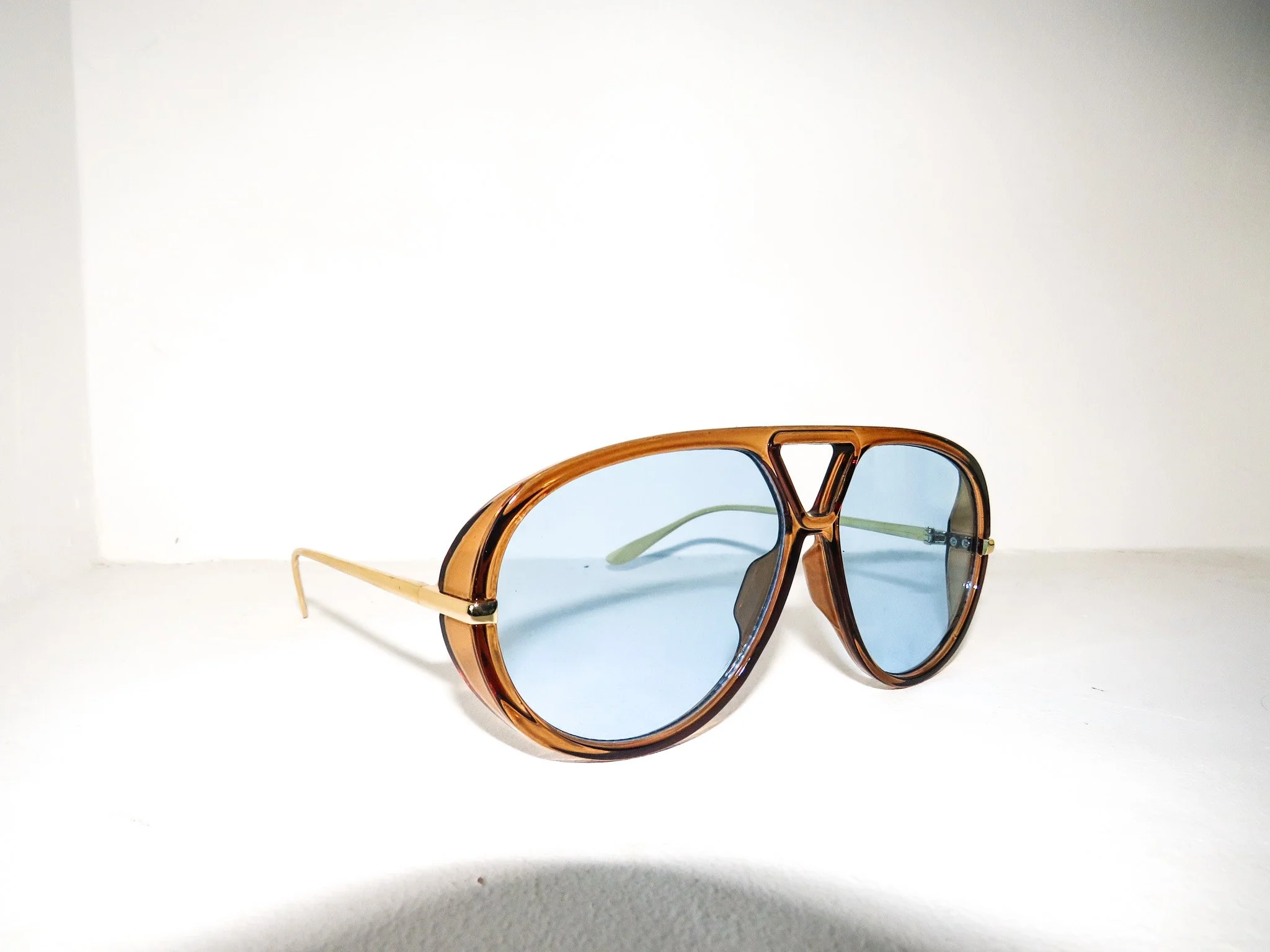 BLUE LENSES AVITOR GLASSES