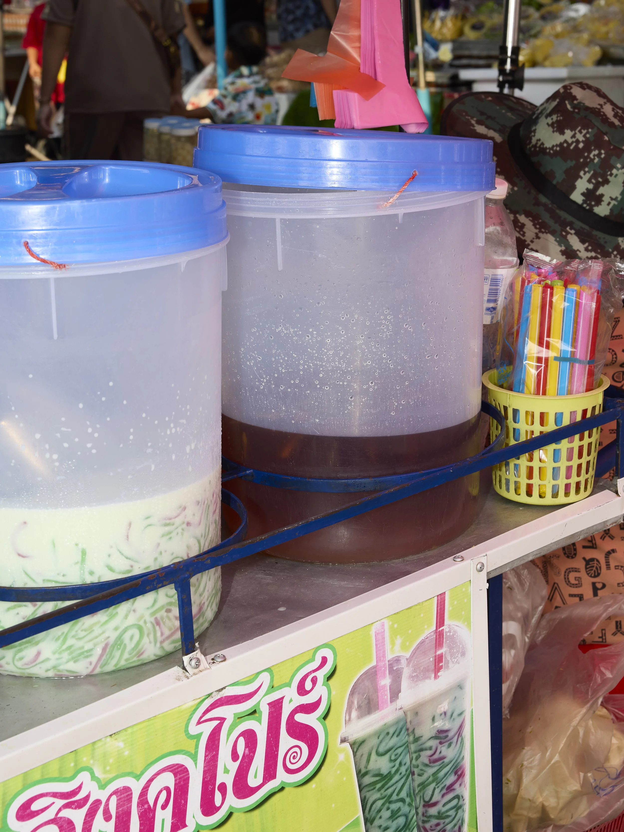 004_LOUISE HAGGER__LOVE FROM THAILAND.jpg