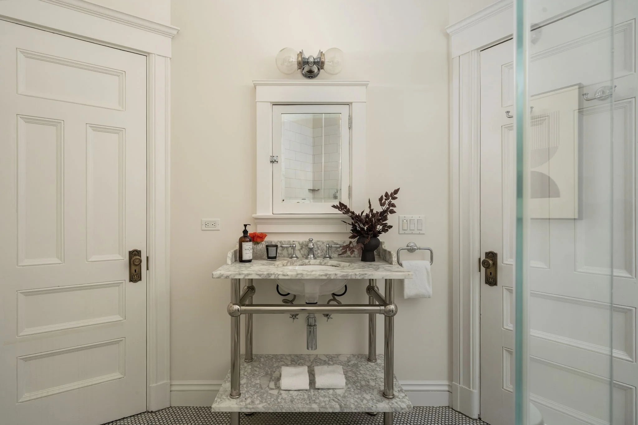 015-27-web-or-mls-808-haight-st.jpg