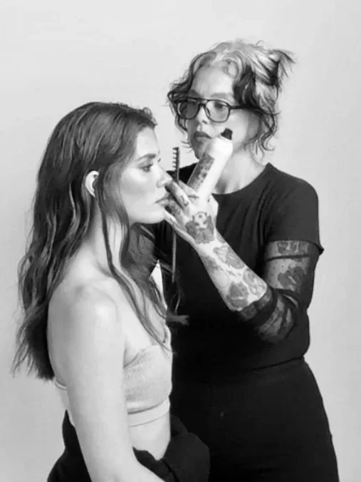 Amanda Bourne hairstylist and makeup artist in Los Angeles