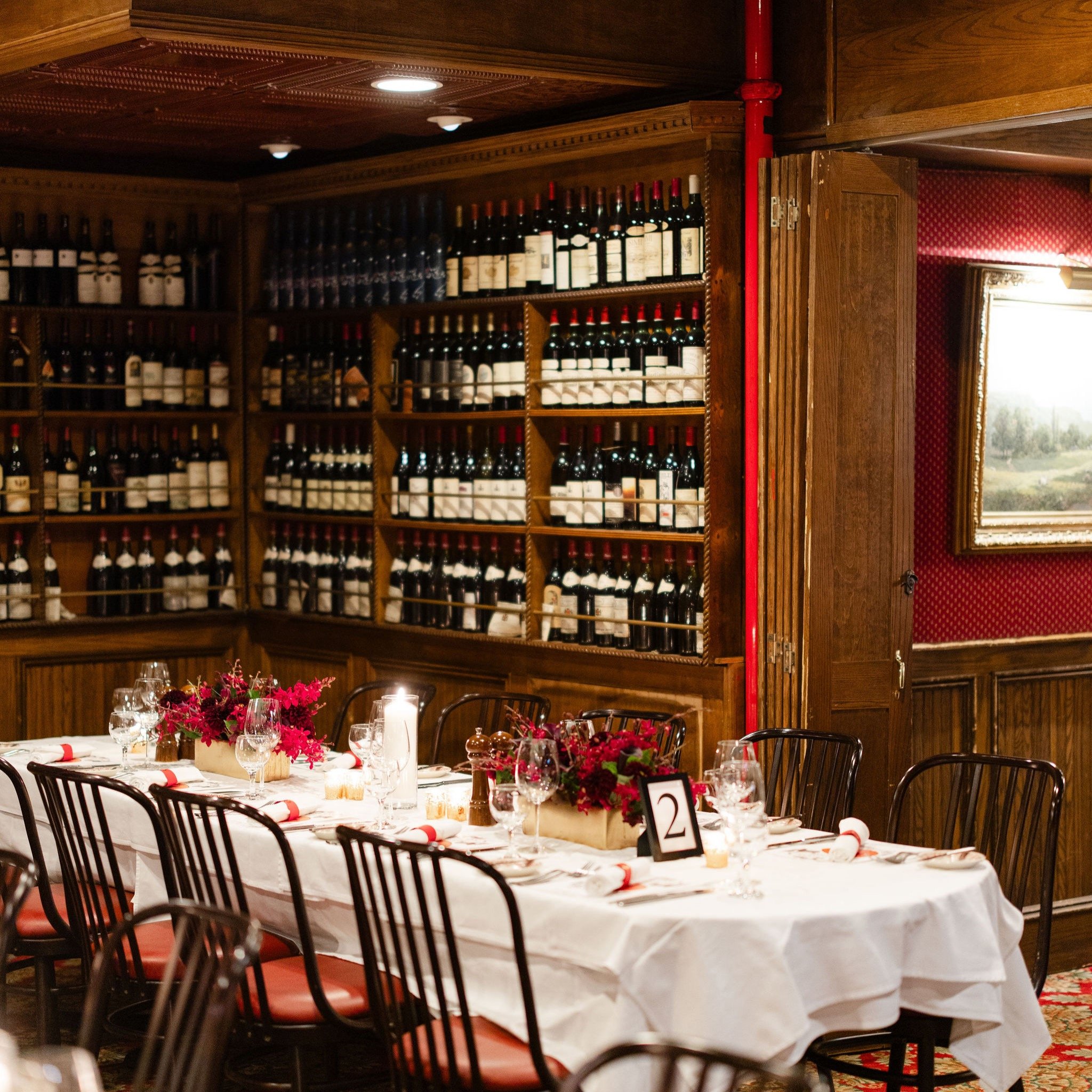 When your client and his favorite steakhouse are both celebrating 60 years it's time for a celebration of 2 institutions! 

#eventplanner #nyceventplanner #60thbirthday #milestonemoments 

📸 @fredmarcusstudio
Floral @spina 
Graphic design @taravogel
