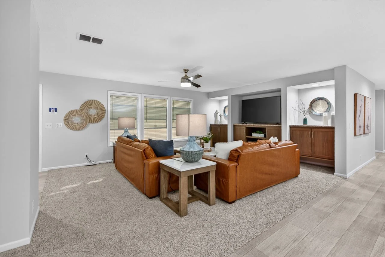 112-paramount-3260h32394-odyssey-living-room-3.jpeg