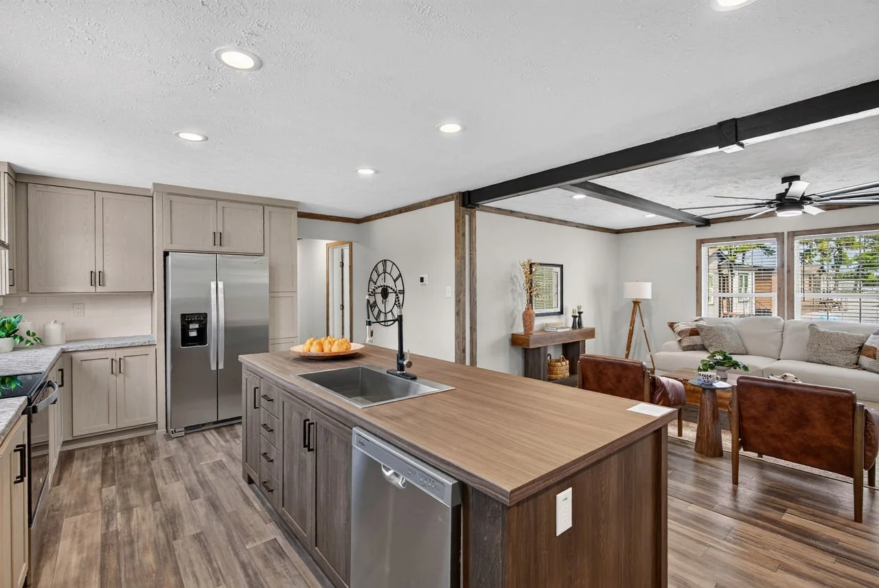 021-highland-meadowview-kitchen-2.jpeg