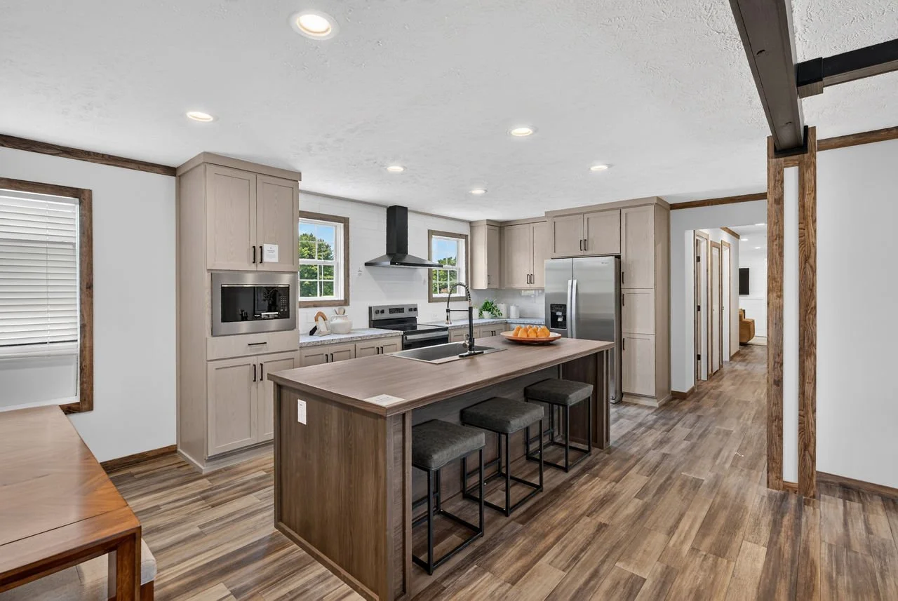 021-highland-meadowview-kitchen-1.jpeg