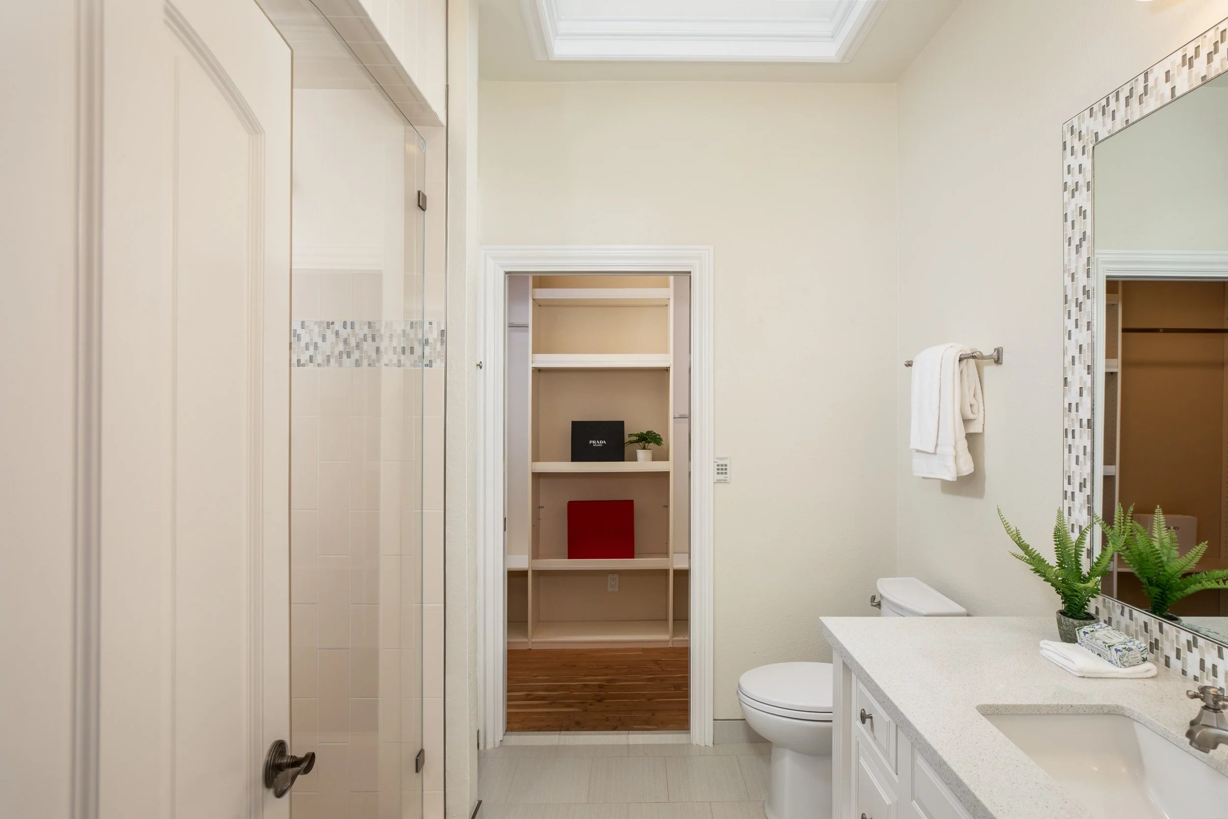 24-Linden_Matt_Anello-6775-MLS.jpg
