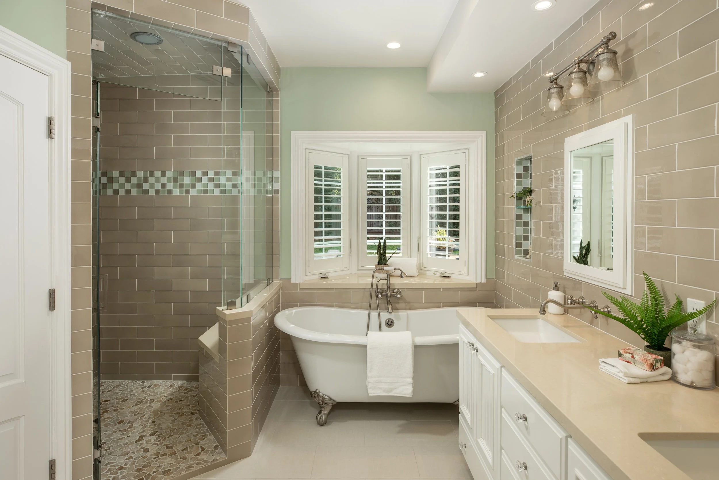 29-Linden_Matt_Anello-6903-MLS.jpg