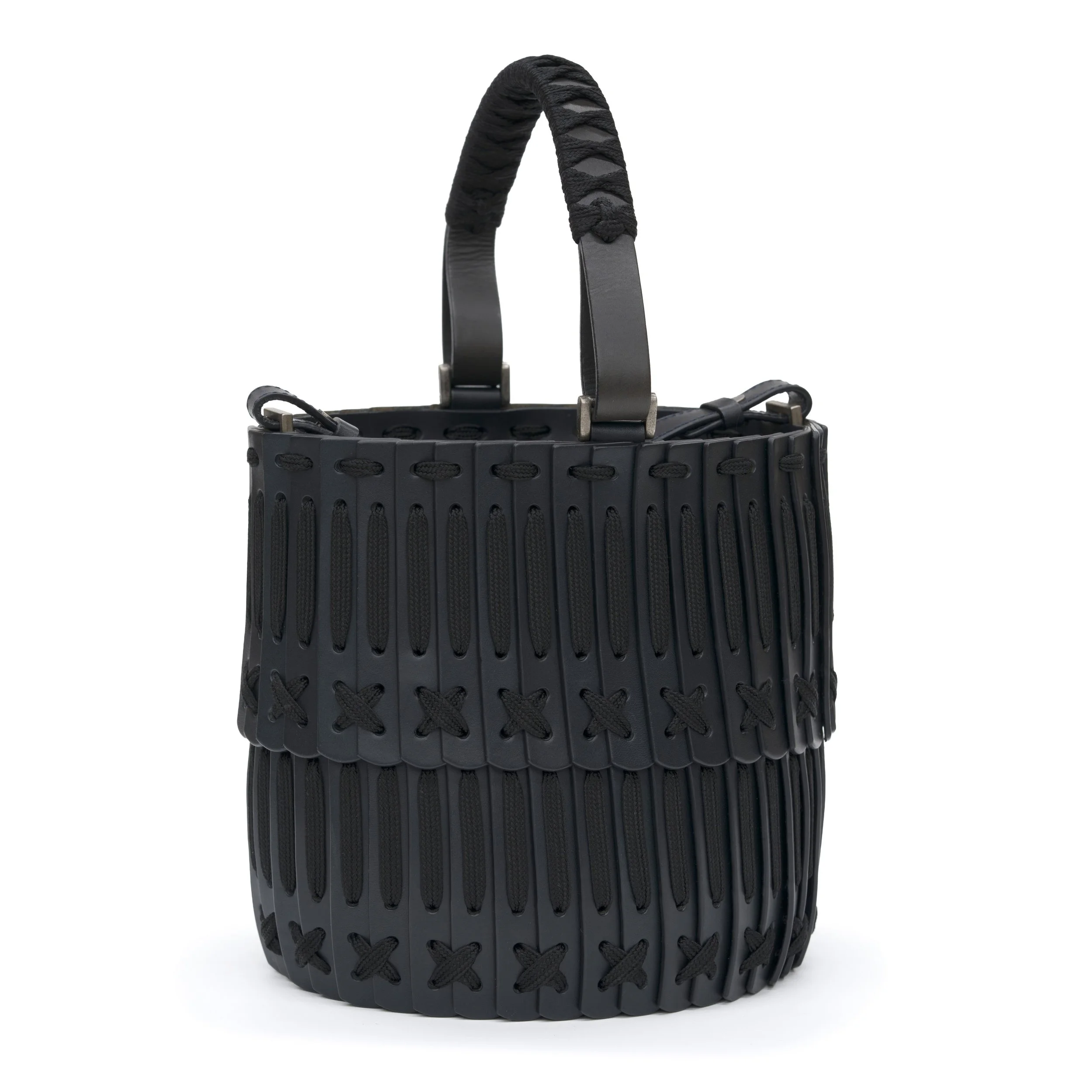 BUCKET_MB_BK-LR.jpg