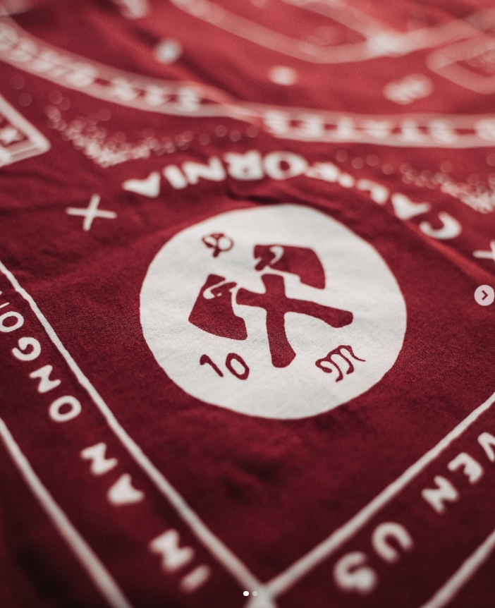 bradley-mountain-bandana.png