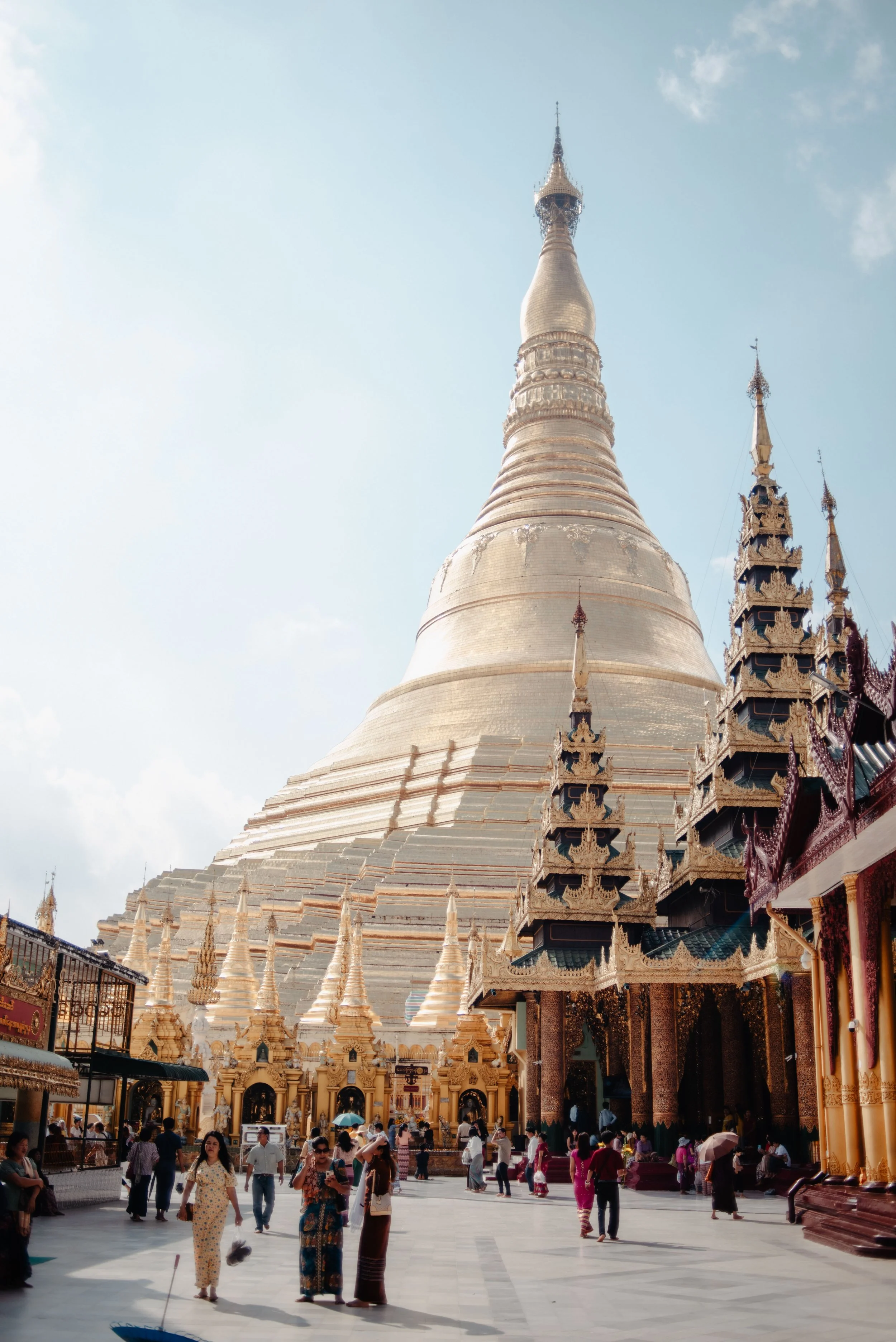 Shwedagon (4 of 68).jpg