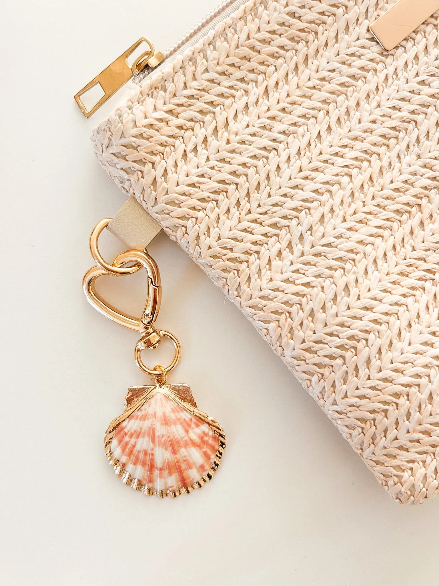 Nohea Shell Bag Clip