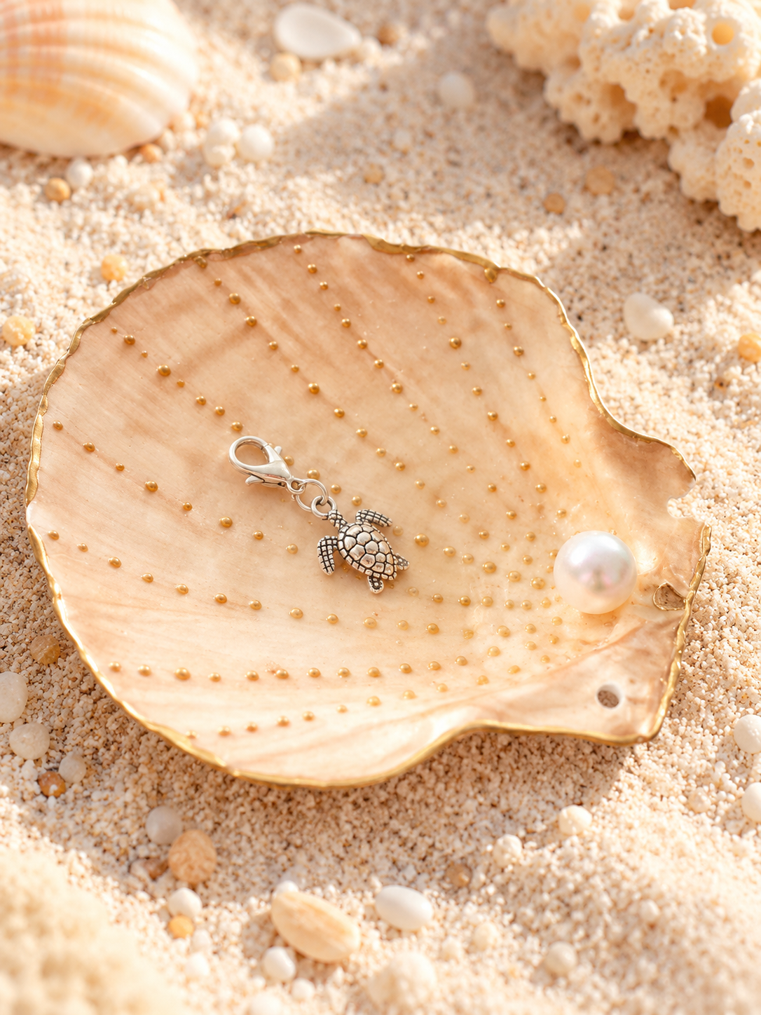 Kaiola Silver Sea Turtle Charm