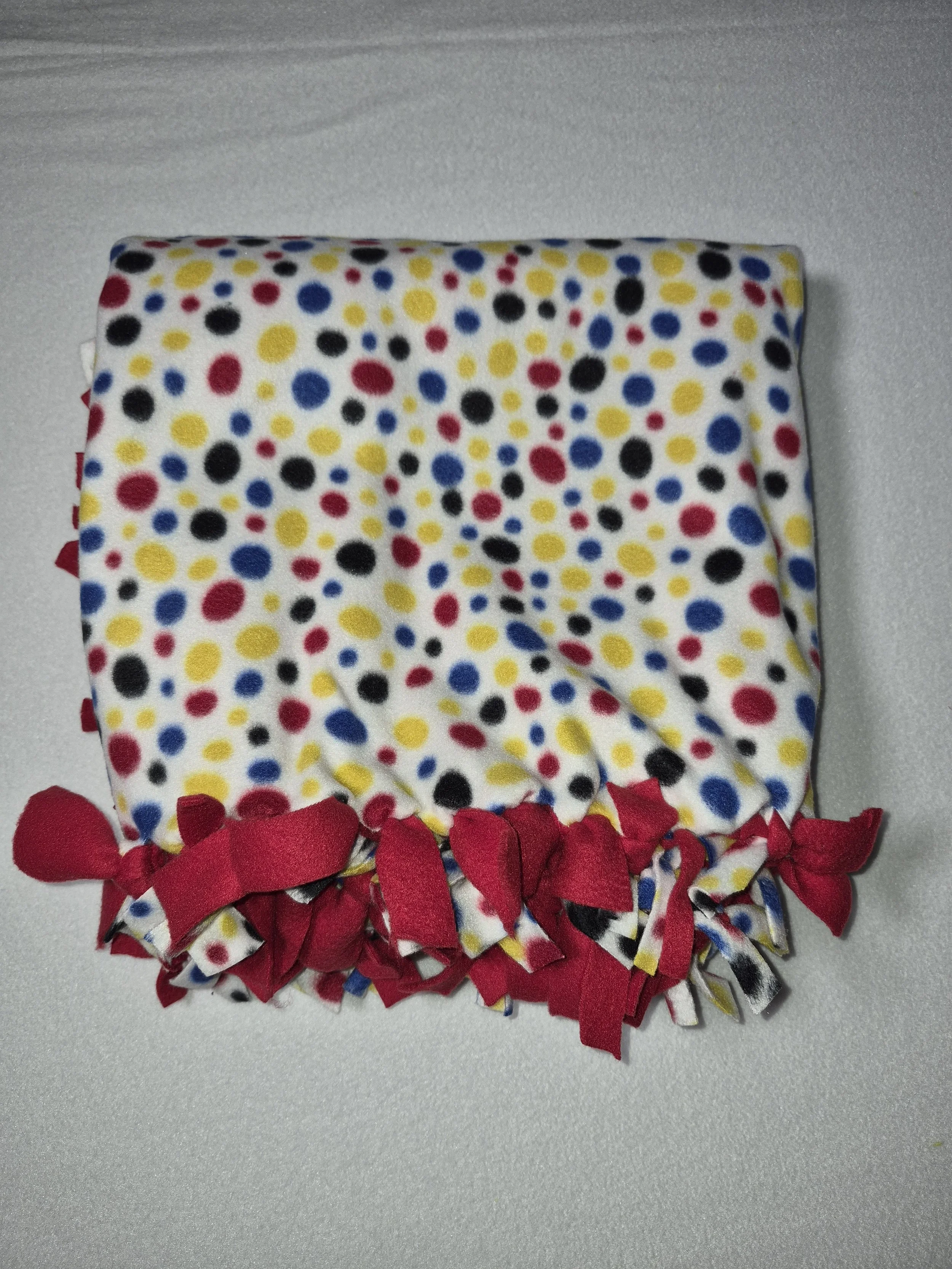 Multicolored Polka Dot Fleece Blanket for Kids