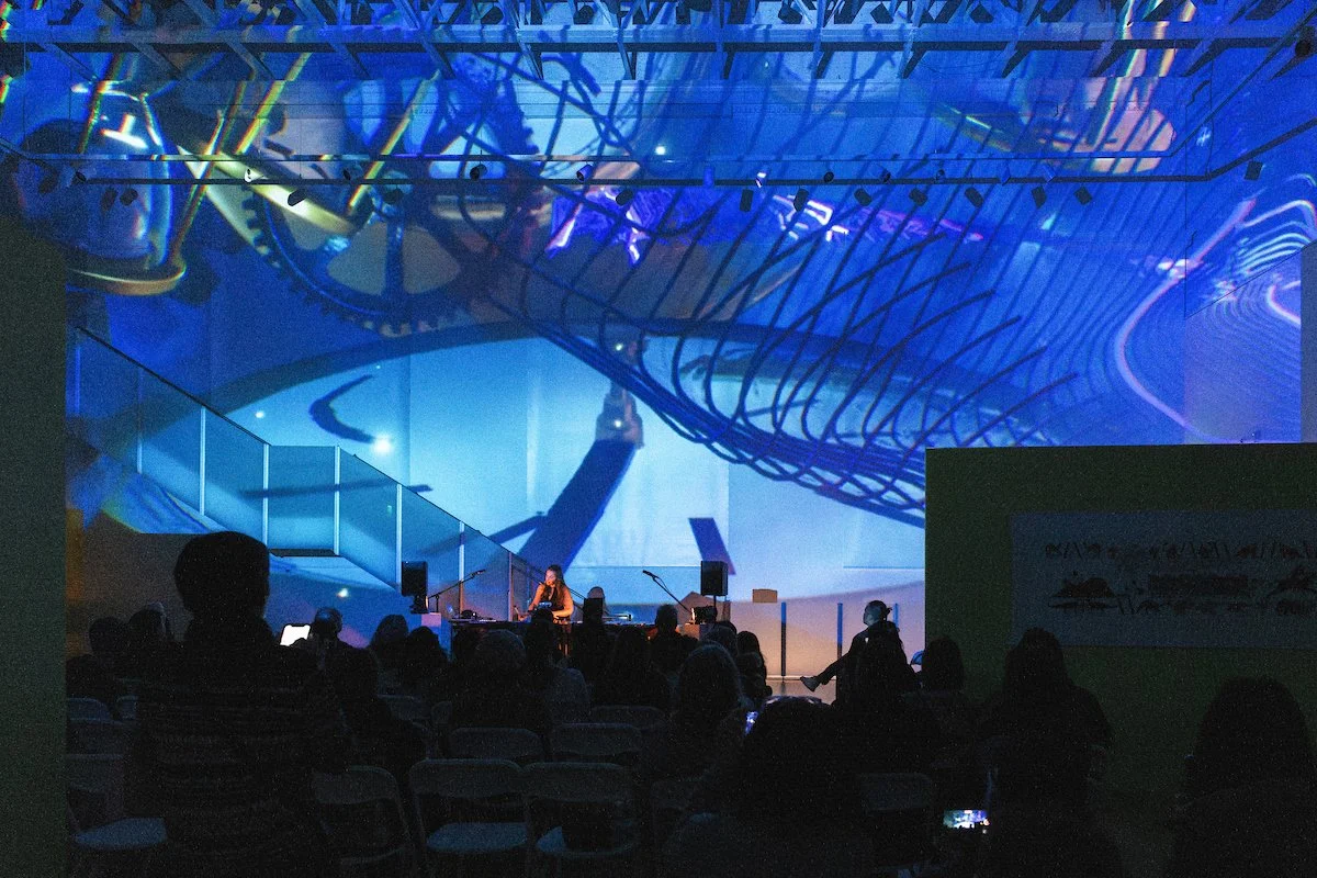 01_Finkelmeier_Hourglass from Former Self_MassArt Art Museum.jpg