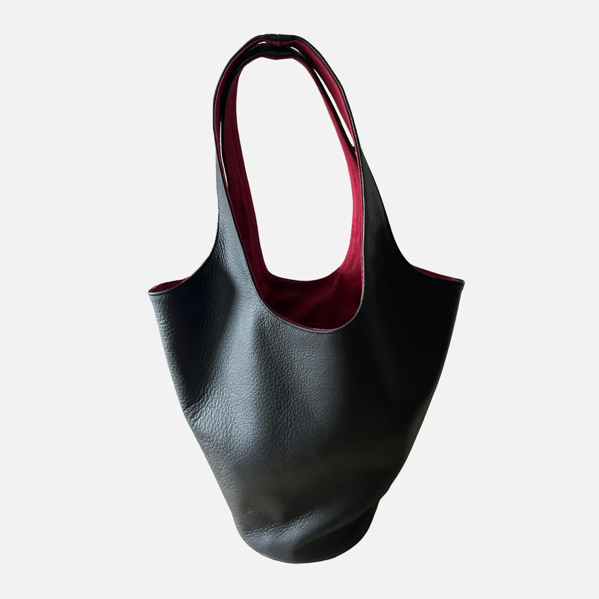 Urn-Bag-Black-Red.webp