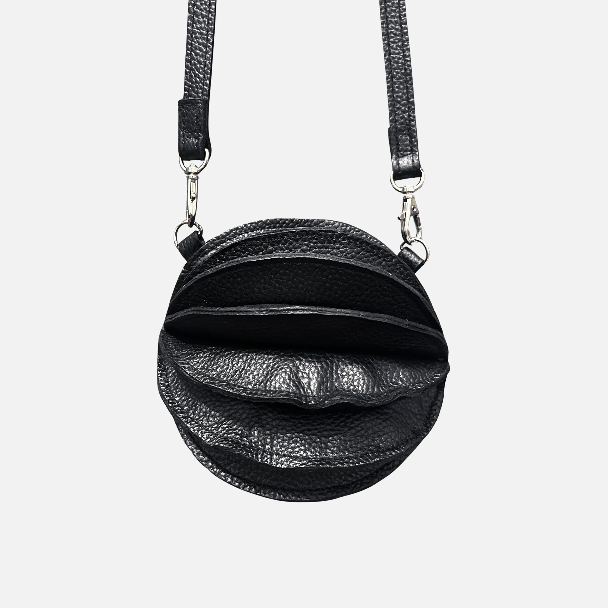 Mini-Puffer-Black-2.webp