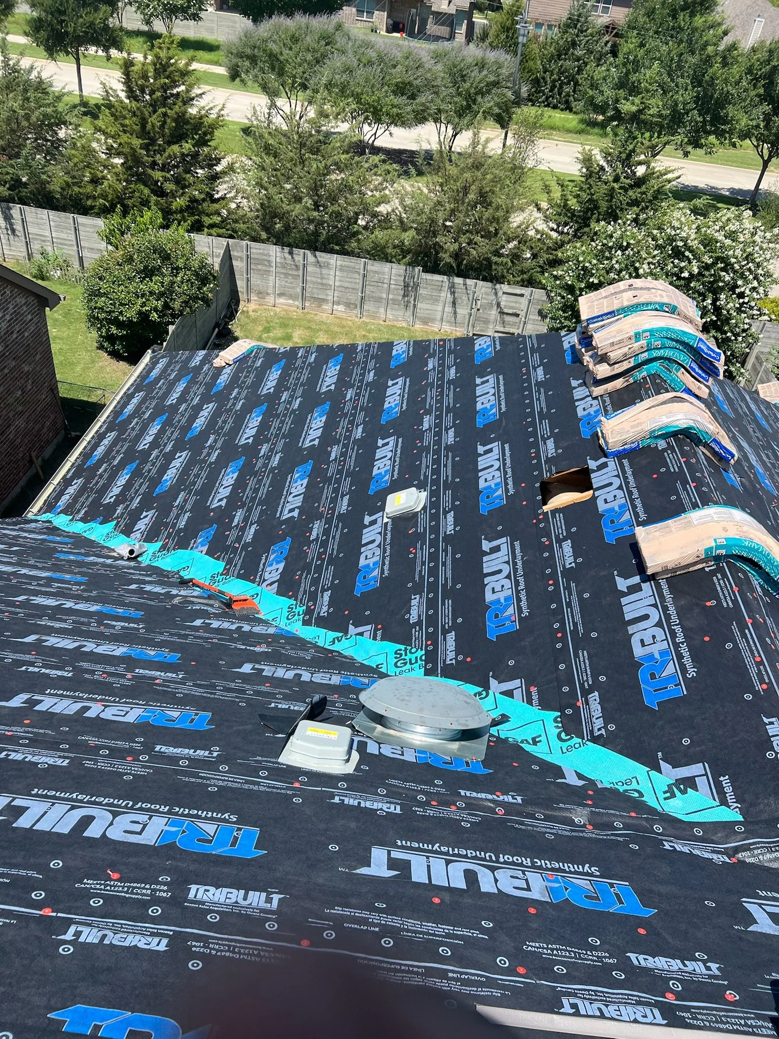 BRS provides professional roof repair services throughout Dallas–Fort Worth, helping homeowners and businesses address leaks, damage, and roofing concerns.