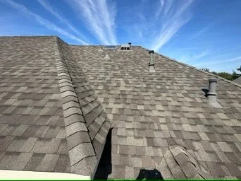 Need a roof replacement in Dallas–Fort Worth? BRS provides full tear-offs, on-site project management, quality installation, and a five-year warranty.