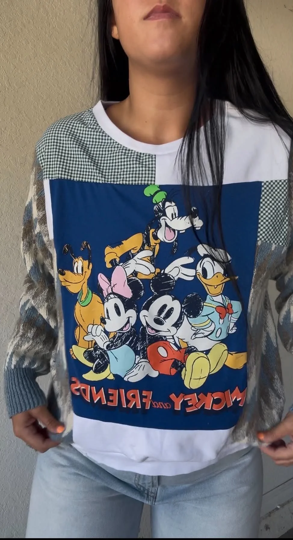 Mickey & Friends Vintage Retro Sweater
