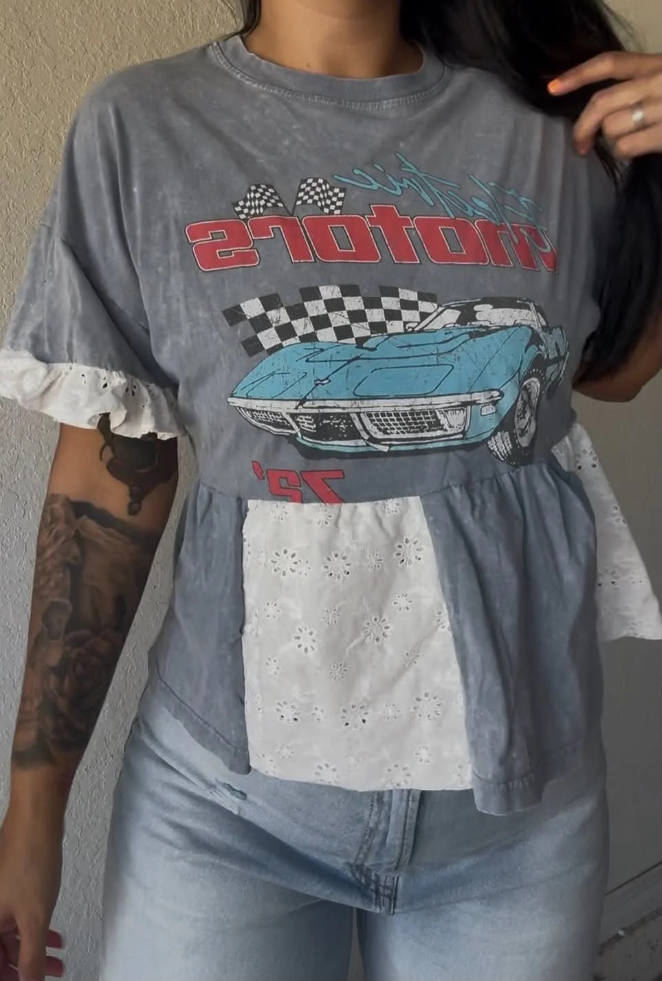 Vintage Car Graphic Lace Trim T-Shirt