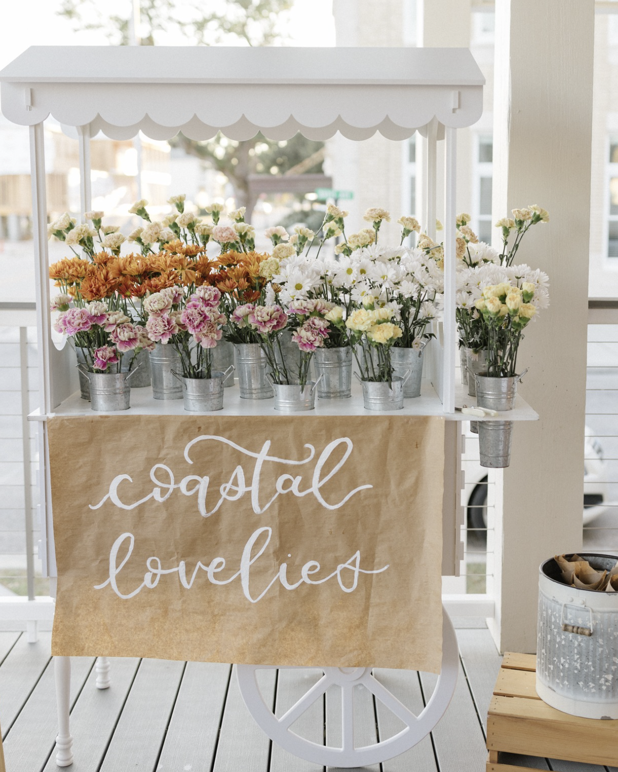 Coastal Lovelies flower bar cart at the launch event