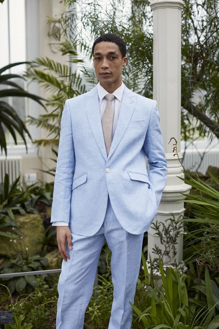 Mens_SummerSuit_01.jpg