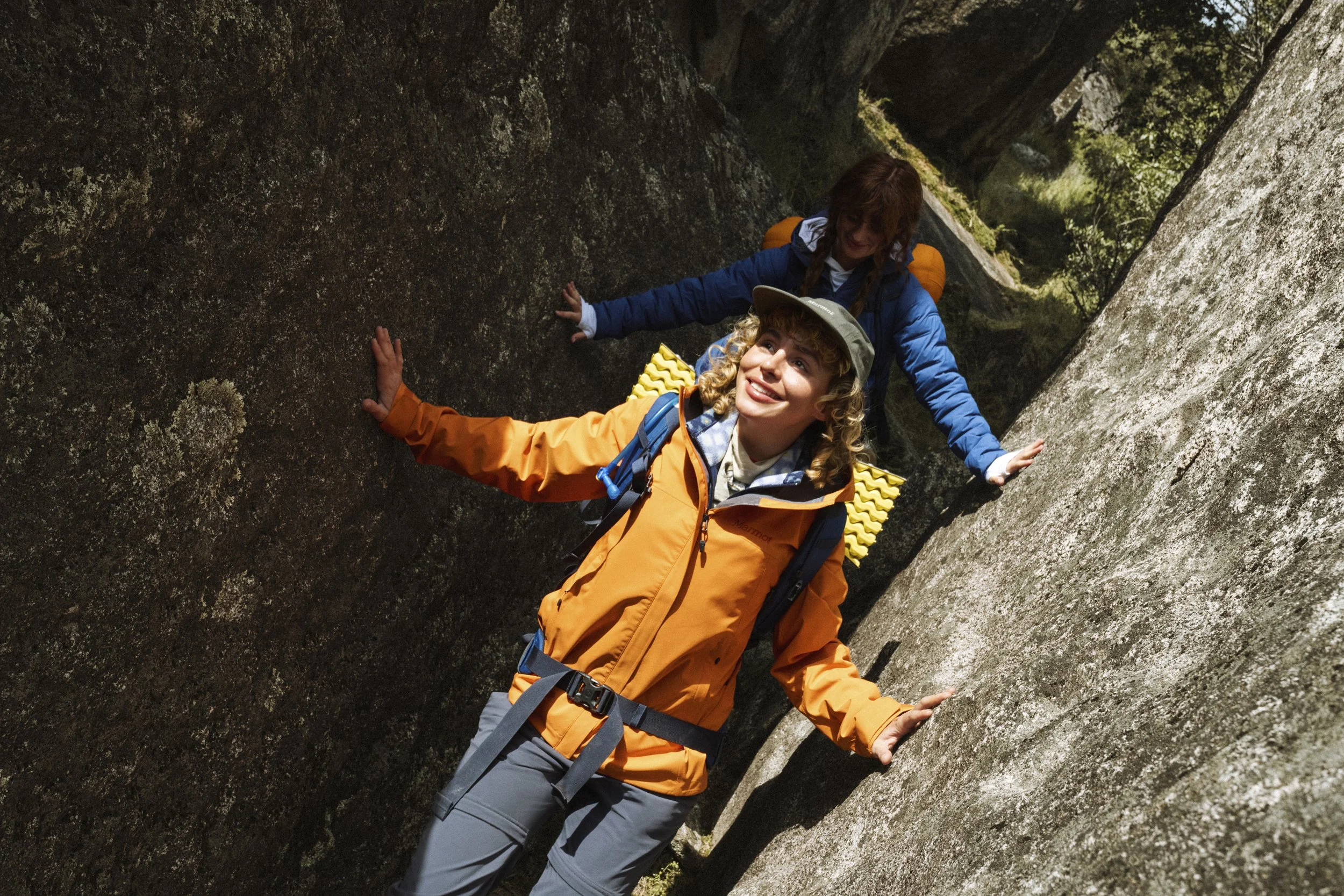 10L_BB-GROUP_SHOT_HIKING_42.jpg